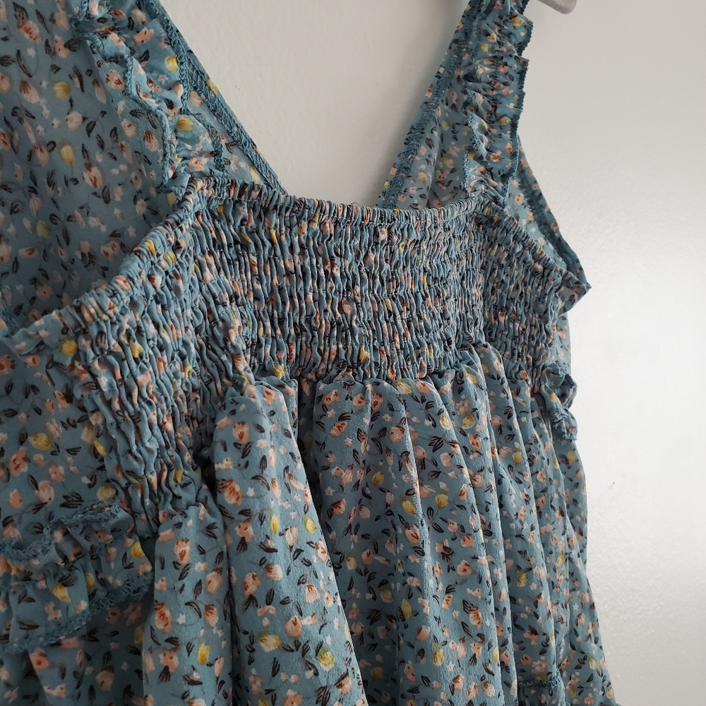 SHEIN Blue Floral Ruffle Babydoll Cropped Tank Top - Picture 4 of 7